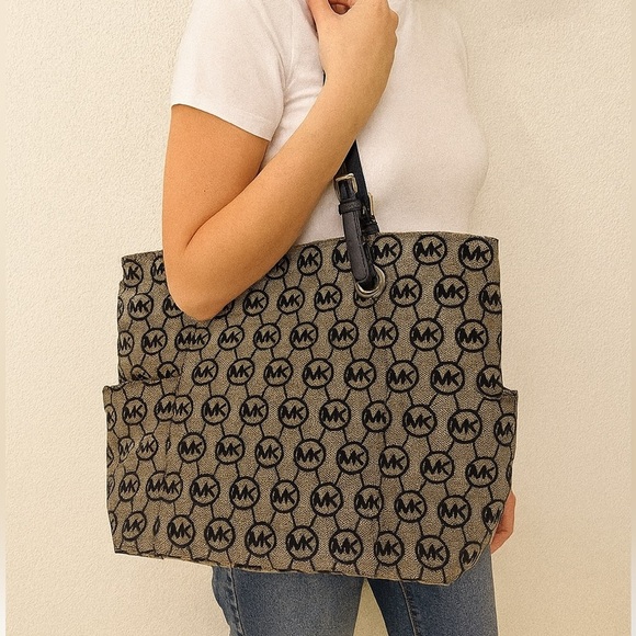 Michael Kors Black and Brown Logo Tote - Picture 1 of 6
